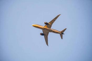 Un hombre murió al ser absorbido por el motor de un avión en el norte de Italia