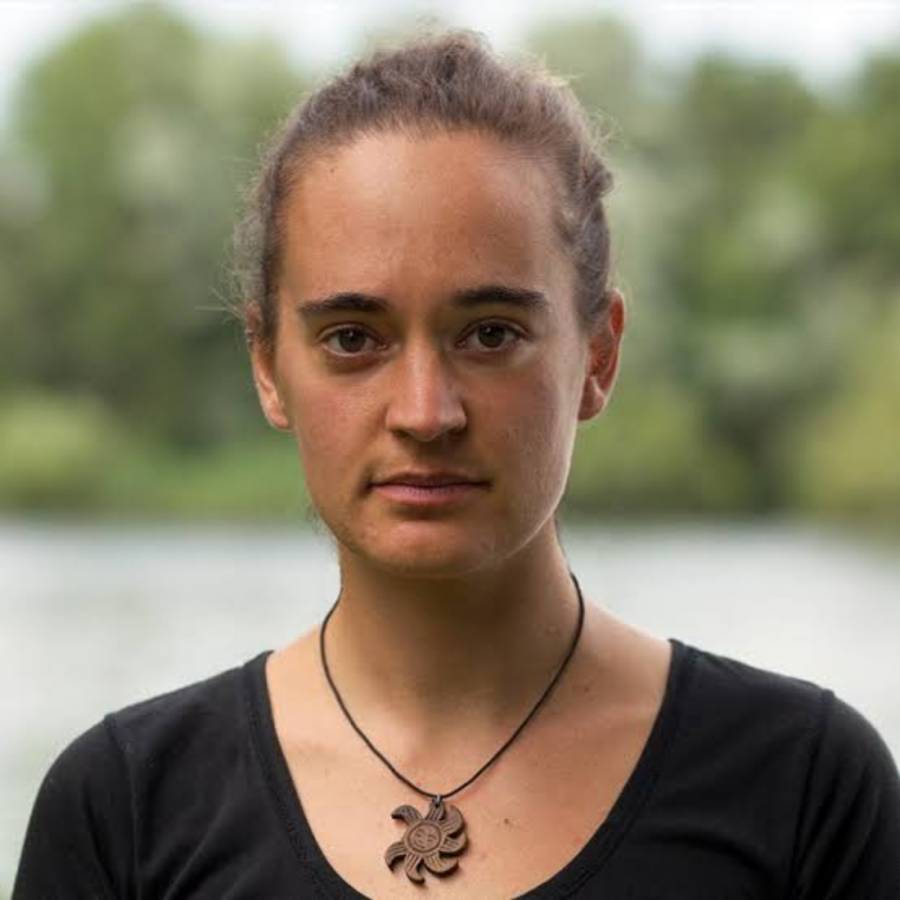 La activista alemana Carola Rackete renunció a su banca en el Parlamento Europeo 
