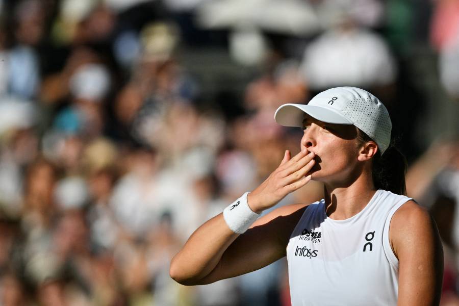 Swiatek y Anisimova se disputar&aacute;n Wimbledon, Sabalenka cae en 'semis'