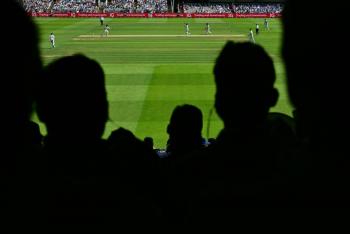Inglaterra e India se preparan para la tanda de penaltis en la segunda entrada de su tercera prueba