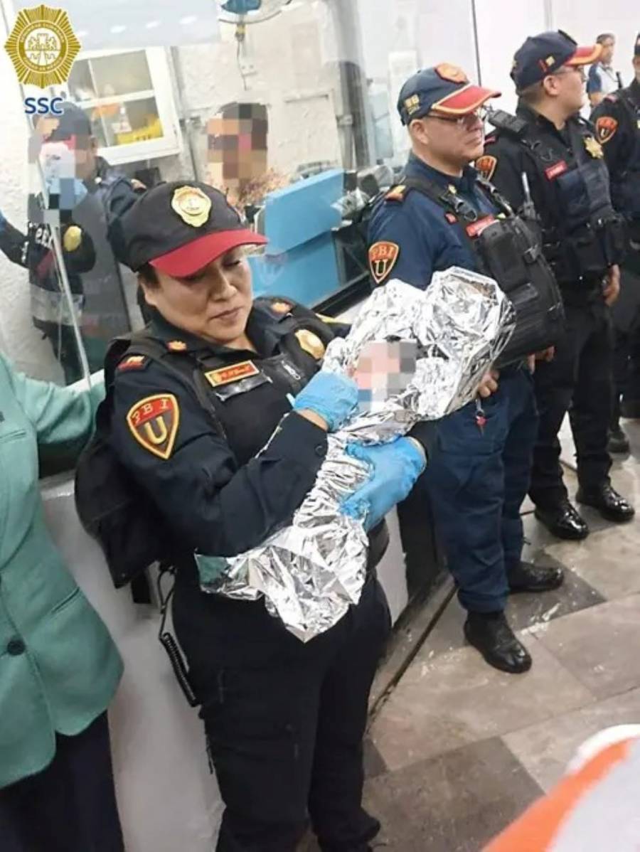 Joven de 17 años da a luz en la Línea 2 del Metro CDMX; policía auxiliar la asiste con éxito