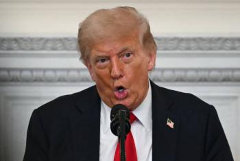 Corte Suprema permite a Trump reanudar desmantelamiento del Departamento de Educación