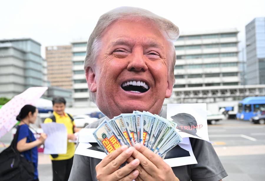 Trump dice haber alcanzado un acuerdo comercial con Indonesia 