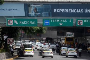 Uber donará 700 viajes para adultos mayores en CDMX mediante alianza con PILARES