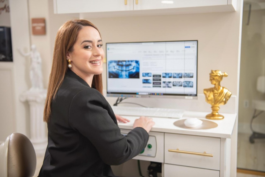 La Dra. Elena Solis González y Overjet revolucionando la Odontologia con Inteligencia Artificial