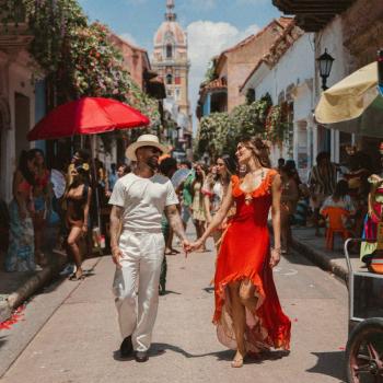 Maluma lanza “Bronceador” con influencias de pop y afrobeat