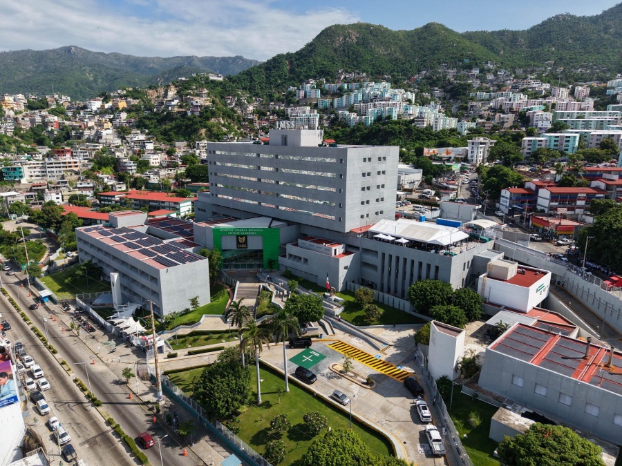 Acapulco supera 70% de ocupación hotelera pese a descargas residuales en playas