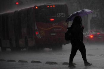 Intensas lluvias en CDMX dejan m&aacute;s de 80 familias damnificadas, alerta en al menos cinco alcald&iacute;as