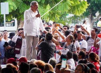Ad&aacute;n Augusto L&oacute;pez exige que autoridades realicen investigaciones sobre su exsecretario