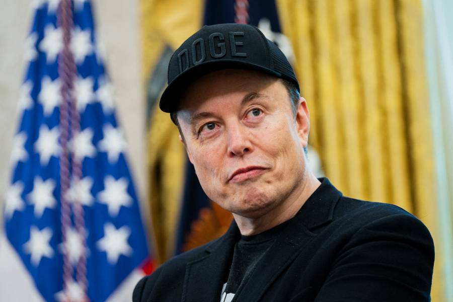 Elon Musk podría volver a la política de EE.UU., advierte SpaceX en su oferta pública