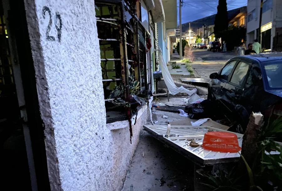 Explosión por acumulación de gas en vivienda de Tultitlán deja una joven fallecida