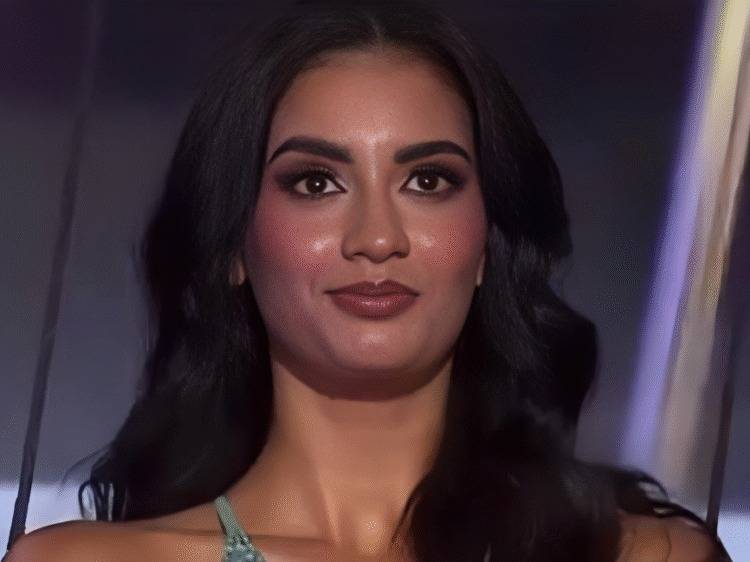 Así fue la aparatosa caída que sufrió una modelo en Miss Universe Latina
