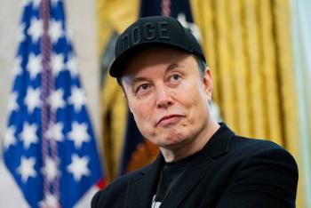 Elon Musk podr&iacute;a volver a la pol&iacute;tica de EE.UU., advierte SpaceX en su oferta p&uacute;blica