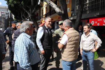 SGG y SSC supervisan operativo de reordenamiento comercial en el Centro Hist&oacute;rico