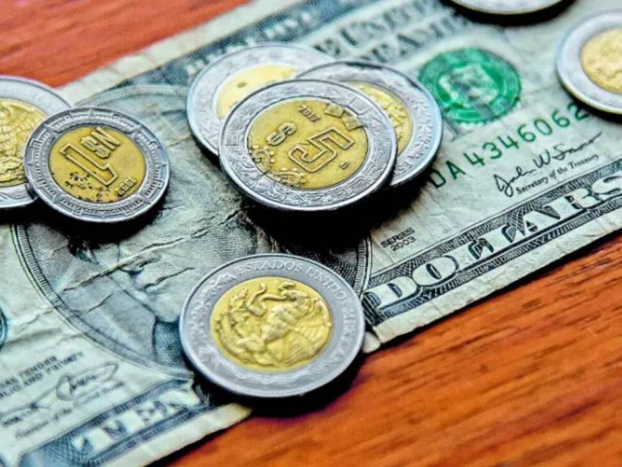 El peso retrocede ante el dólar por pacto comercial entre EEUU y Japón