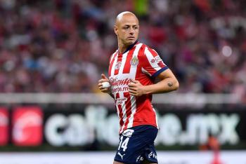 FMF sanciona a “Chicharito” Hern&aacute;ndez por promover estereotipos sexistas en redes sociales