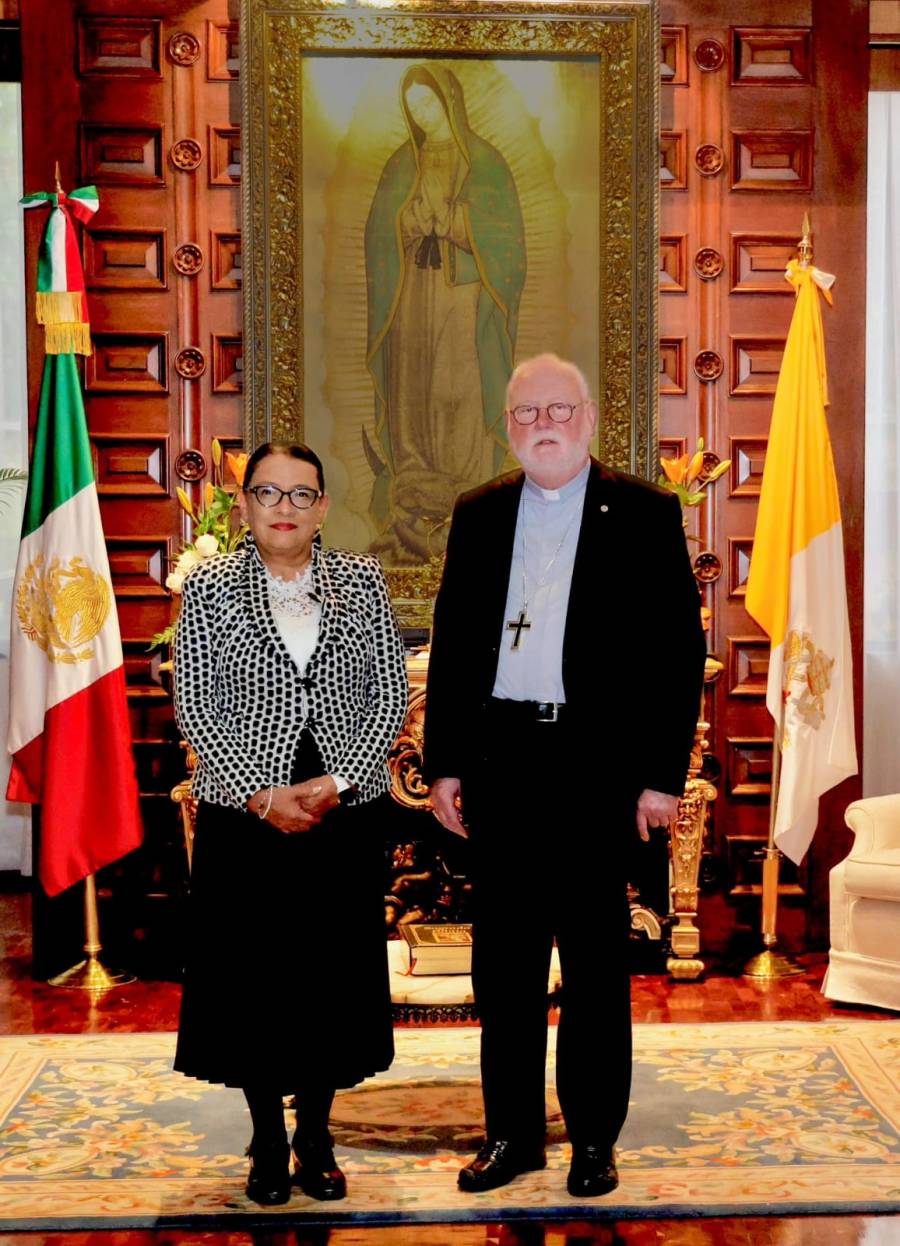 Se reúnen Rosa Icela Rodríguez y jerarca del Vaticano para acordar visita del papá