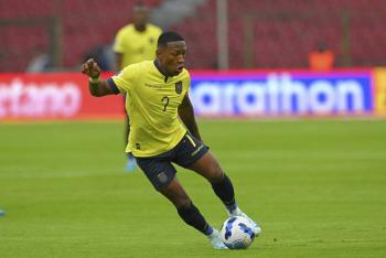 El AC Milan ficha al ecuatoriano Pervis Estupi&ntilde;&aacute;n hasta 2030