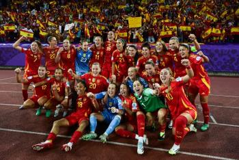 El beso forzado de Rubiales podr&iacute;a impulsar a Espa&ntilde;a en la final de la Eurocopa 2025, dice Toone de Inglaterra