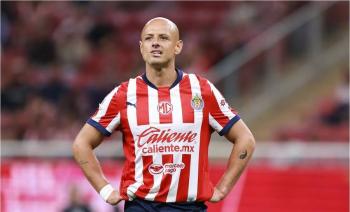Chivas no renovar&aacute; contrato a Chicharito y queda fuera del Mundial 2026 como embajador