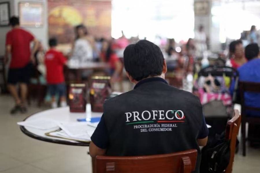Profeco asesora a más de 5 mil 800 personas en estas vacaciones de verano