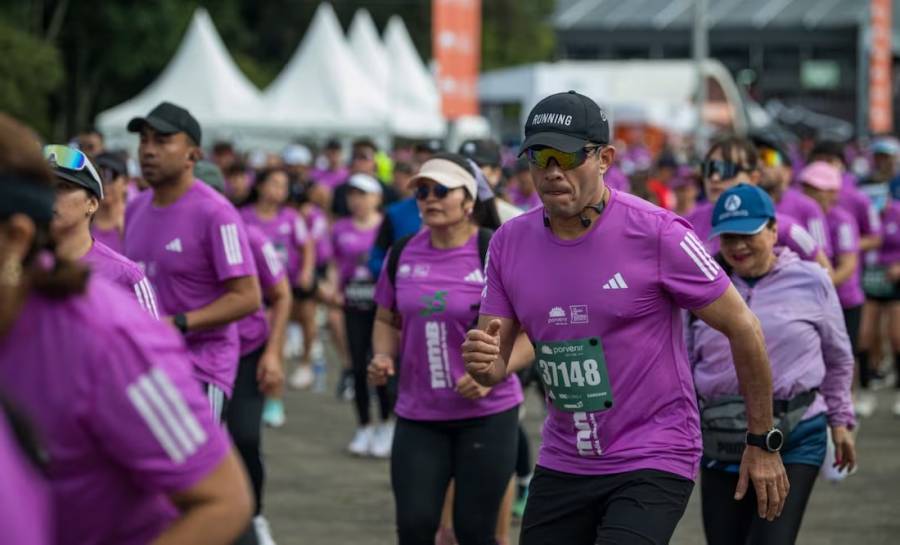 Fallece corredor a 200 metros de la meta en la Media Maratón de Bogotá 2025