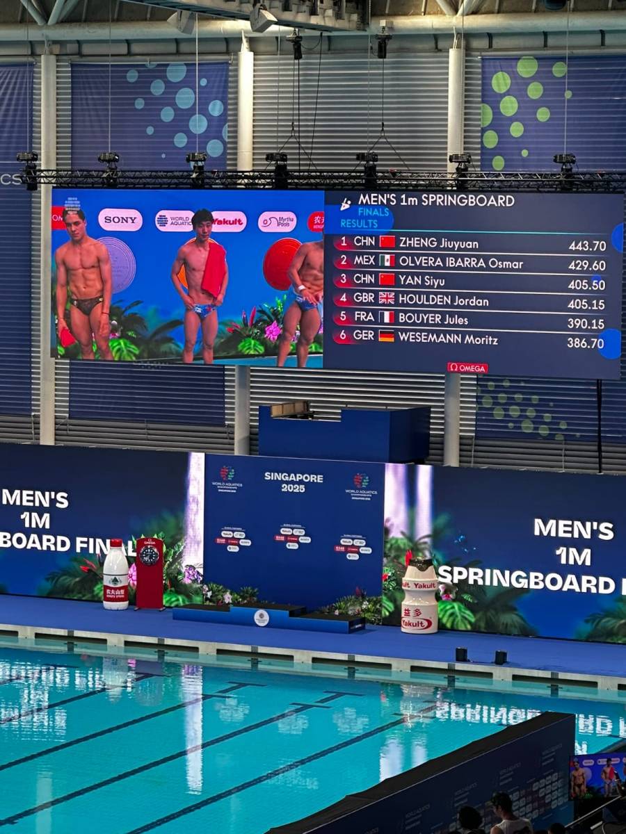 Presidenta felicita a clavadistas mexicanos por medalla de plata en Mundial de Natación