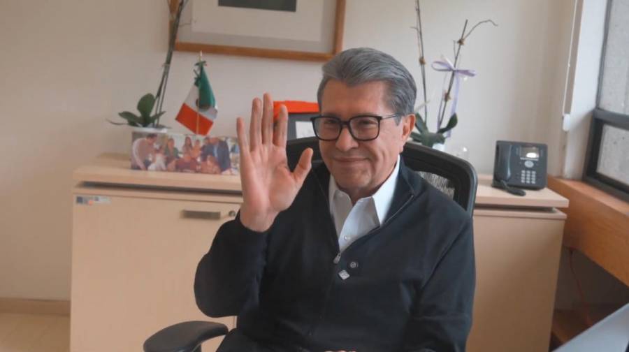 Monreal propone prohibir venta de bebidas energéticas a menores de edad