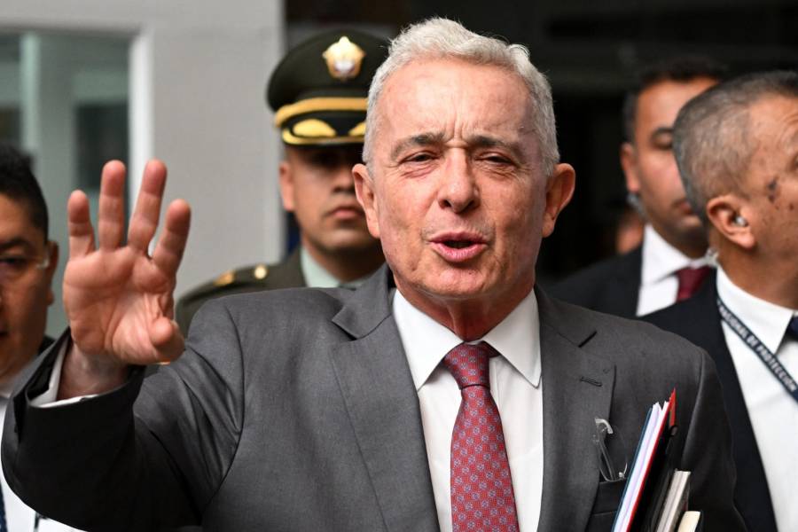Álvaro Uribe es declarado culpable por soborno a testigos en proceso judicial