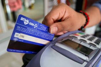 Profeco reitera que cobrar comisi&oacute;n por pago con tarjeta es ilegal y exhorta a denunciar