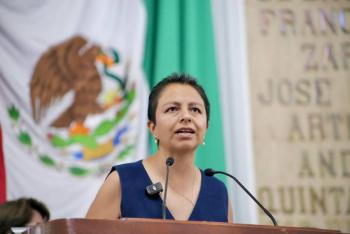 Exige Liz Santiago regularizar situaci&oacute;n laboral de trabajadores de programas de salud en CDMX