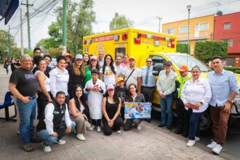 Gabriela Jim&eacute;nez Godoy y Ambulancia de los Deseos hacen realidad el anhelo de Fernando, ni&ntilde;o que enfrenta leucemia linfobl&aacute;stica