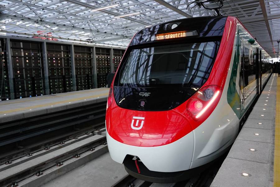 Vecinos bloquean obras del Tren Interurbano en Álvaro Obregón; demandan reparación de viviendas afectadas