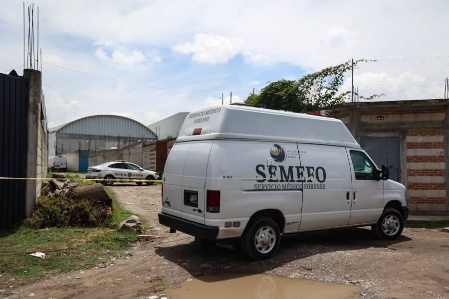 Colectivo difunde lista de cuerpos en Semefo; 15 familias encuentran a sus desaparecidos