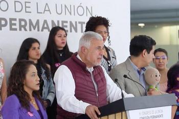 Respalda Jos&eacute; Narro a mujeres que denuncian que sus agresores han sido liberados antes de tiempo