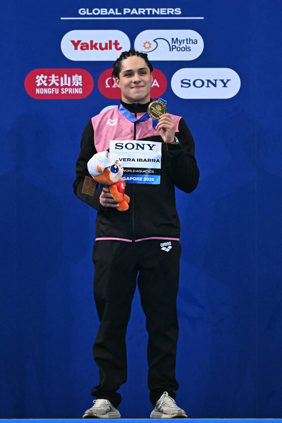 Osmar Olvera conquista el oro en trampolín 3 metros en el Mundial de Singapur 2025 