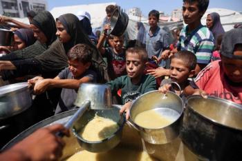 Cerca de 6 mil camiones con alimentos est&aacute;n listos para entrar a Gaza