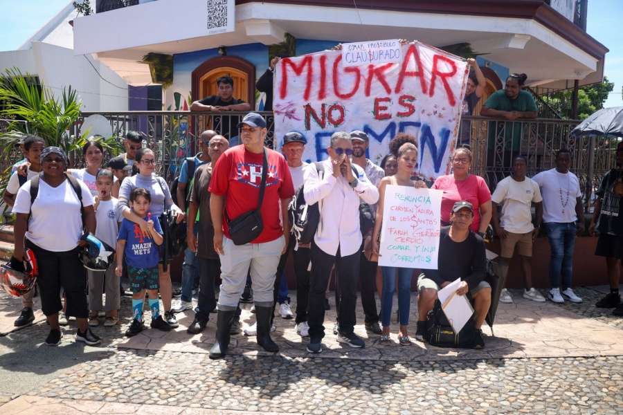 Migrantes en Tapachula solicitan protección a la CNDH antes del inicio de nueva caravana 