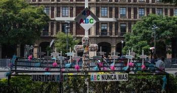 Detienen en Estados Unidos a exdue&ntilde;a de Guarder&iacute;a ABC; activistas exigen su deportaci&oacute;n a M&eacute;xico