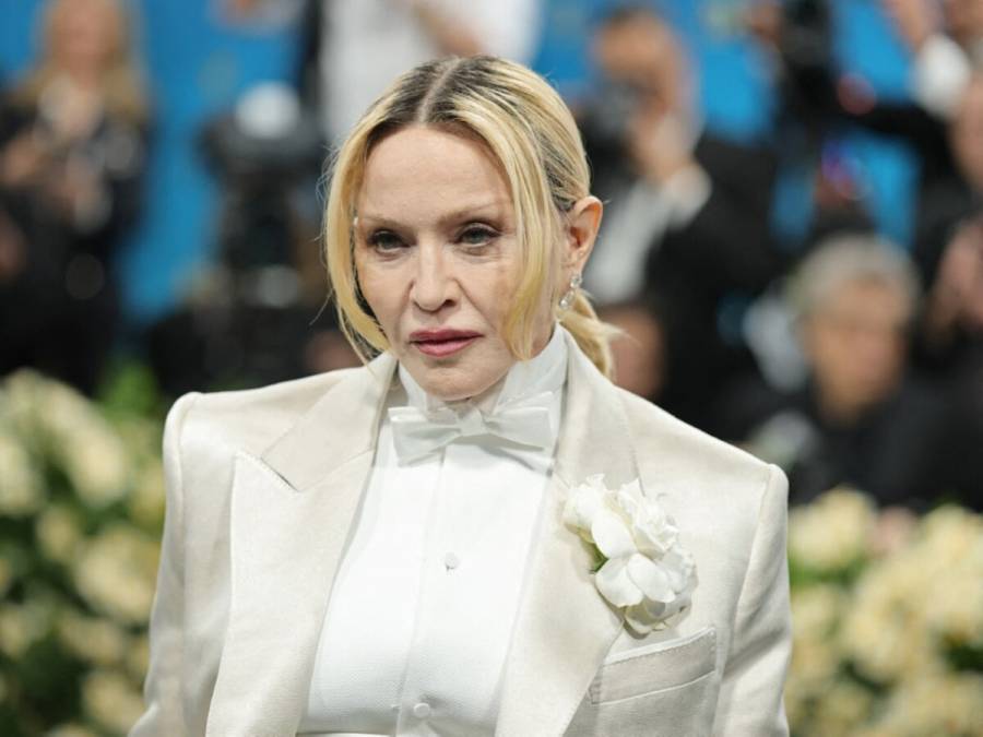 Madonna rinde homenaje a diseñadores de Barbie fallecidos en trágico accidente