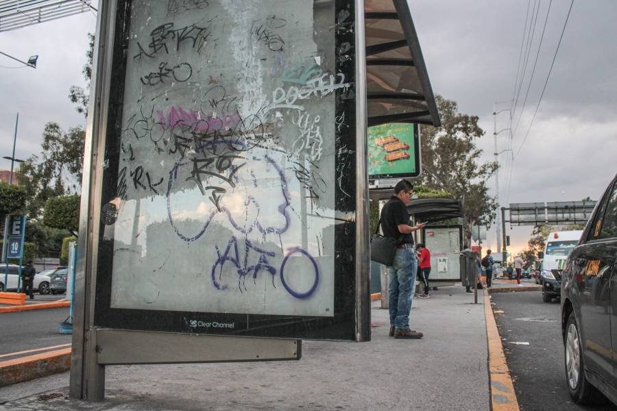Empresa a cargo de paraderos de transporte aportaría 28 mdp durante una década de concesión