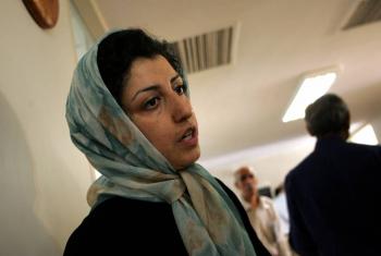 La nobel iraní Narges Mohammadi advierte contra la 