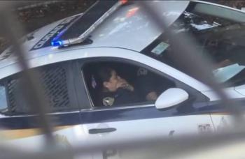 Policías de CDMX son investigados por presunto acto sexual en patrulla
