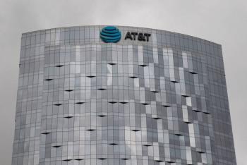 AT&T analiza posible salida del mercado mexicano; evalúa venta de su filial por más de 2 mil millones de dólares