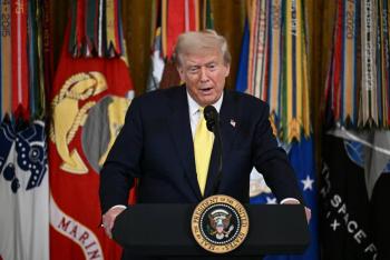 Trump lanza campaña para reforzar al ICE con bonos de hasta 50 mil dólares