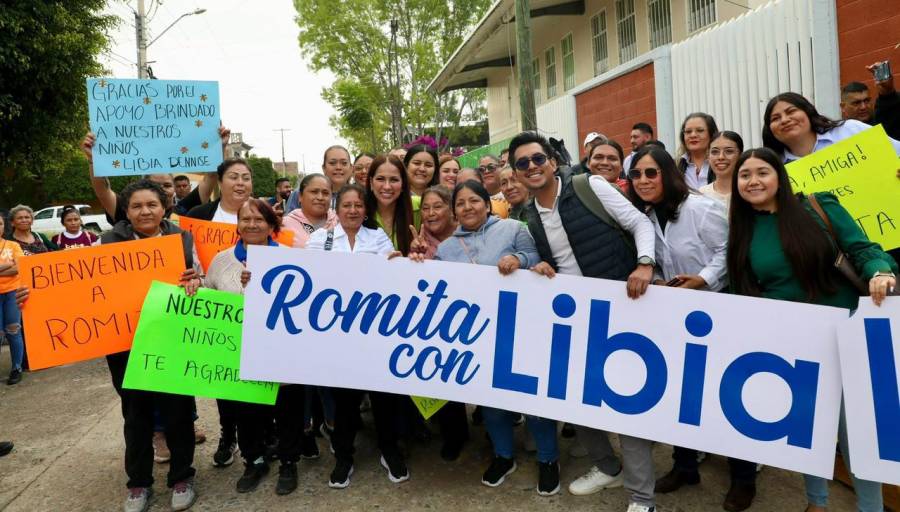 Gobernadora de Guanajuato entrega mochilas y útiles escolares a más de 586 mil estudiantes de primaria