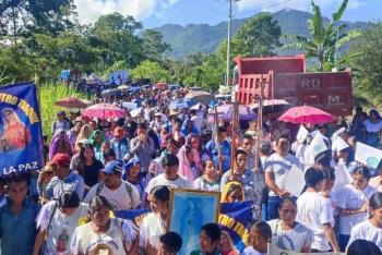 Más de 3 mil indígenas marchan en Chiapas contra megaproyectos y en defensa de la Madre Tierra