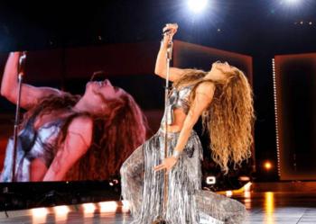 Shakira cierra su gira por Norteamérica con un épico show en Fresno