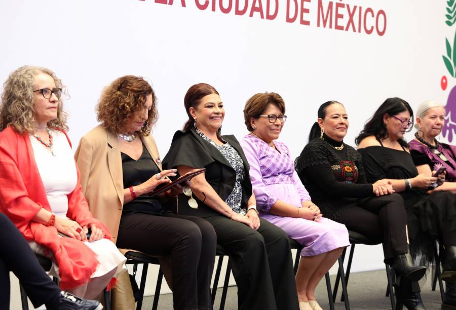 Clara Brugada presenta Ley del Sistema Público de Cuidados y propone reformas a la Constitución de CDMX