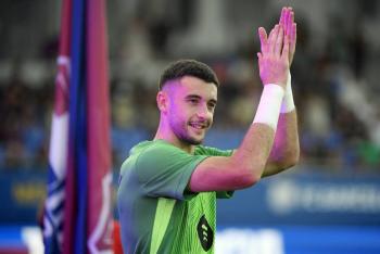 Barcelona inscribirá a Joan García por lesión de larga duración de Ter Stegen